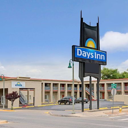 Days Inn By Wyndham Albuquerque Downtown Экстерьер фото