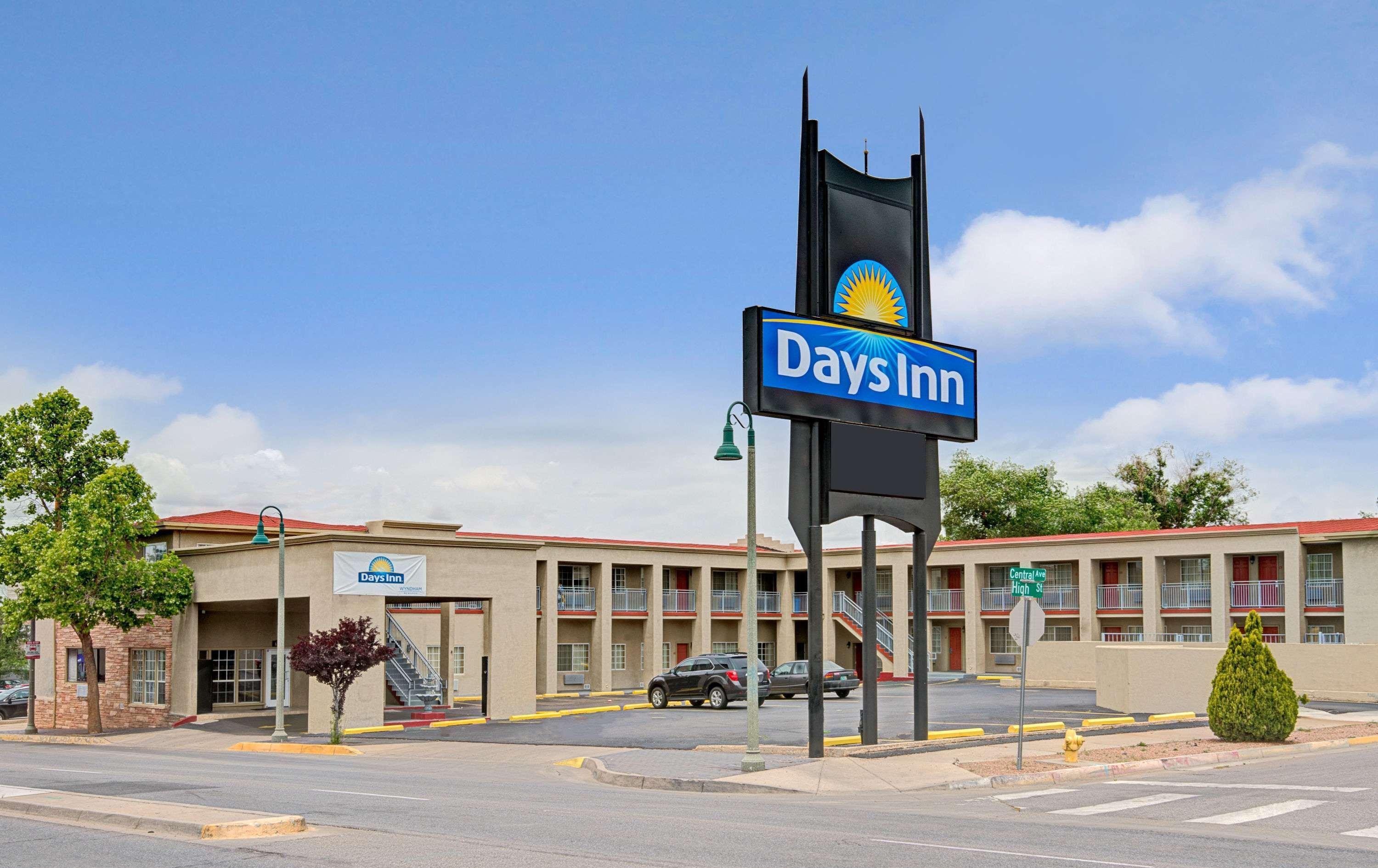 Days Inn By Wyndham Albuquerque Downtown Экстерьер фото