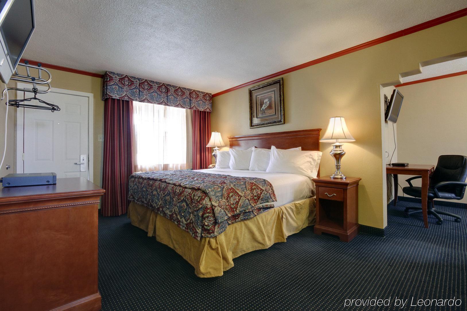 Days Inn By Wyndham Albuquerque Downtown Номер фото